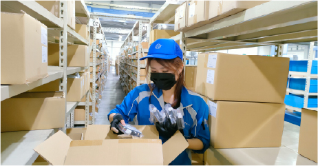 物流センター内の作業請負